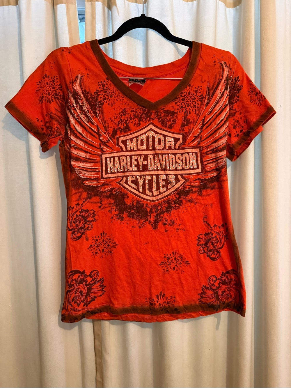 Harley-Davidson Y2K Women’s Orange V-Neck Graphic Tee